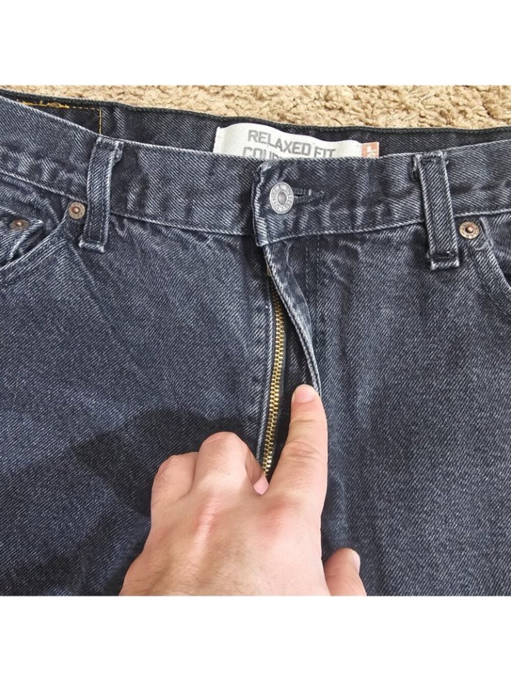Levis 550 Relaxed Fit Taper Jeans Mens Tag 36x30 Act 35x28.5 Black Faded Wash - Picture 4 of 11